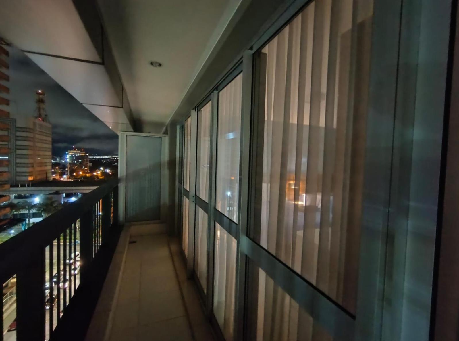 Hotel Grand Mercure Flat Particular Com Varanda, Garagem E Wi-Fi ブラジリア エクステリア 写真