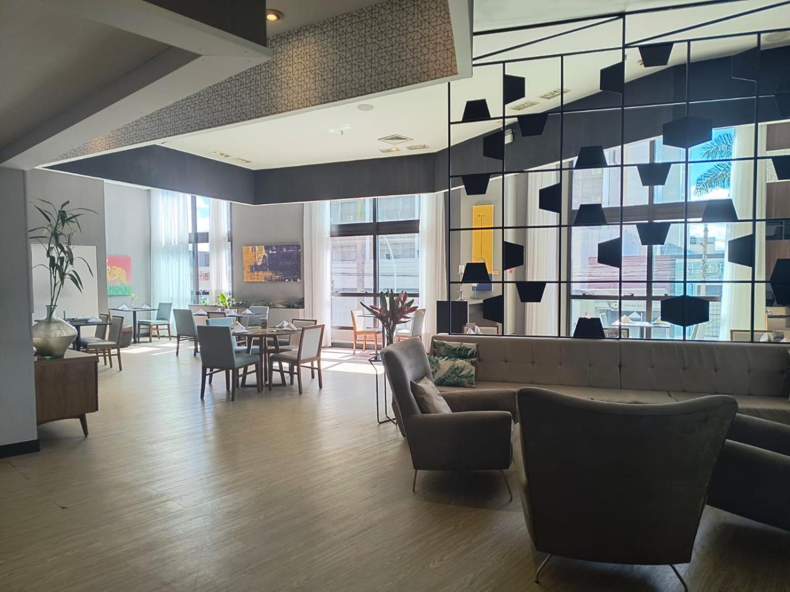 Hotel Grand Mercure Flat Particular Com Varanda, Garagem E Wi-Fi ブラジリア エクステリア 写真